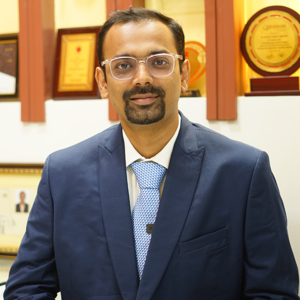 Dr. Varun V. Agarwal: Best Uro-Oncologist and Robotic Surgeon in Vashi, Navi Mumbai.