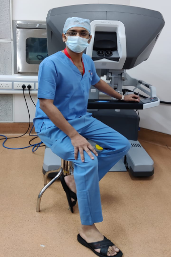 da Vinci Robotic Surgical Console